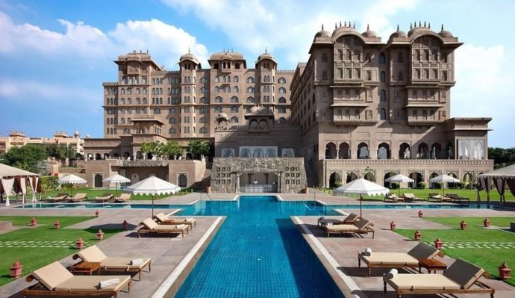 Luxury Hotel in Delhi